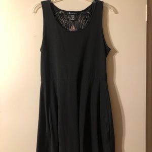 Skull back dress